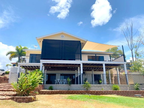 Hydeaway Retreat Beach House Hydeaway Bay - Accommodation Search 3