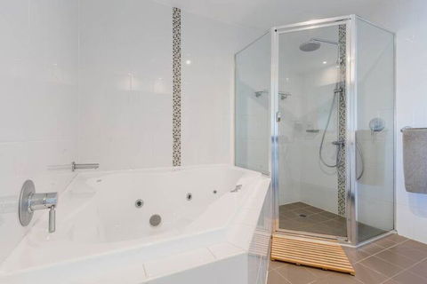 SOLARIS At Fingal Bay - Accommodation Search 5