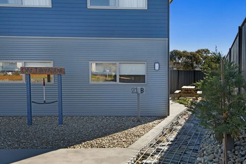 T-Bar On Twynam - Accommodation Search 3