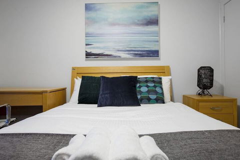 104 Sanctuary Lake Donatella Retreat - Accommodation Search 7