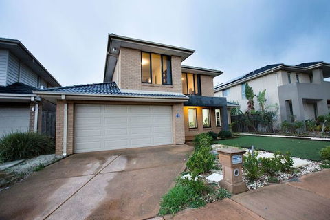 104 Sanctuary Lake Donatella Retreat - Accommodation Search 1