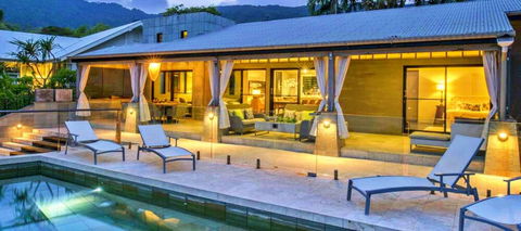 Oceans Edge Beach House At Oak Beach - Accommodation Search 2