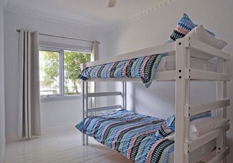 SEA Whispers Inlet Side - Accommodation Search 6