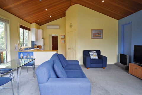 THE Sails 4 Linen Included Central Location - Accommodation Search 4
