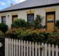Sargeants  Armoury Cottages 1823 - Accommodation Search