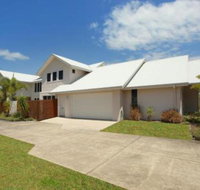 60 Beachway Parade Marcoola 500 BOND Linen supplied - Accommodation Search
