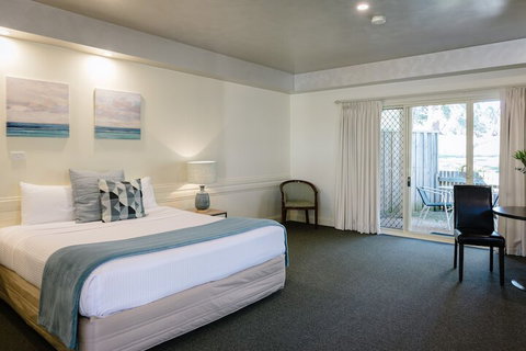 Fairways Resort - Accommodation Search 2