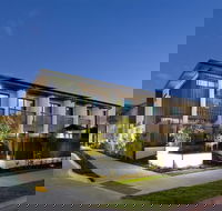 The Glen Hotel  Suites - Accommodation Search