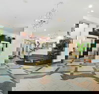 Crystal Bay on the Broadwater - Accommodation Search