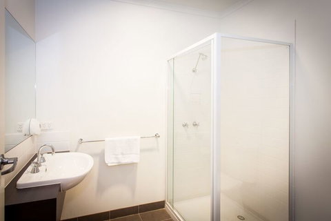 The Island Accommodation - Hostel - Accommodation Search 6