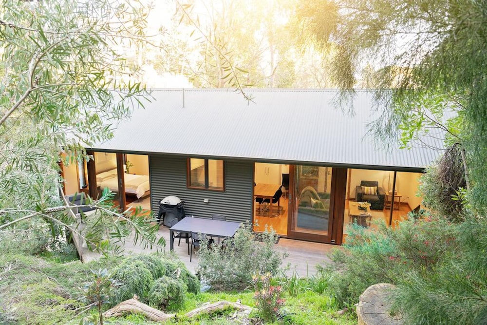 Aldgate SA Accommodation Search