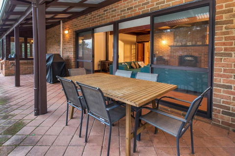 A Hidden Bush Delight - Accommodation Search 3