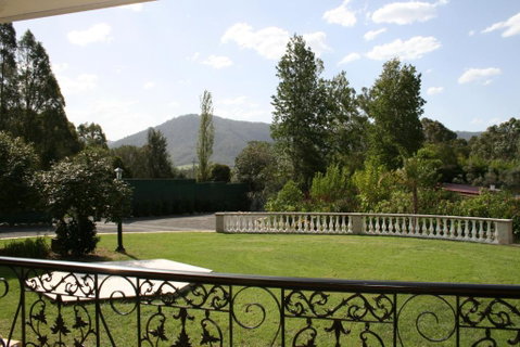 Colins Garden - Accommodation Search 4