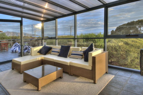 Blue Waves - Accommodation Search 7