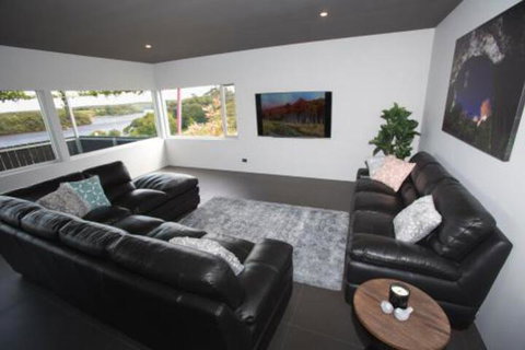 Nelson Victoria Luxury Holiday Accommodation - Accommodation Search 4