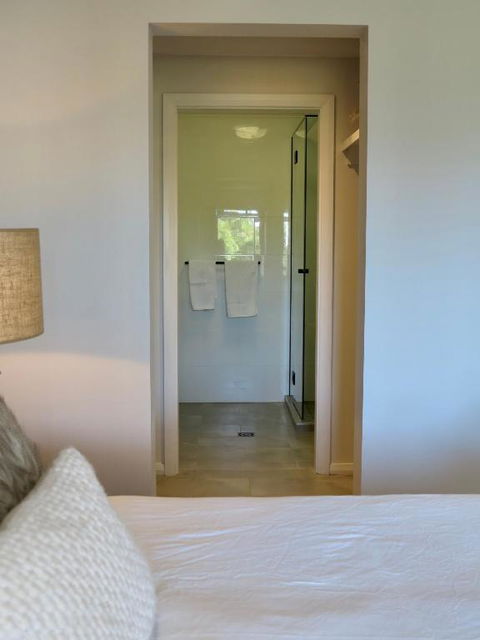 Bluewater Apartment - Accommodation Search 6