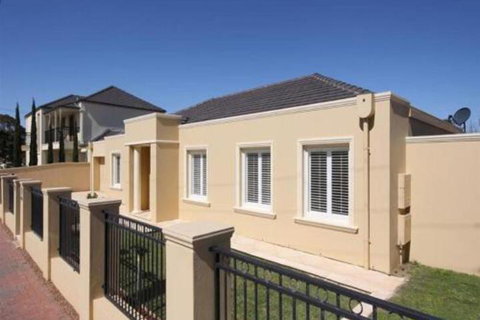 Glenelg Private Studio - Accommodation Search 0