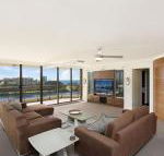 Seascape Apartments Unit 1201A Luxury apartment with views of the Gold Coast  Hinterland - Accommodation Search