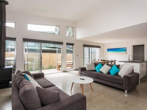 ANGLE By THE SEA Anglesea - Accommodation Search 5