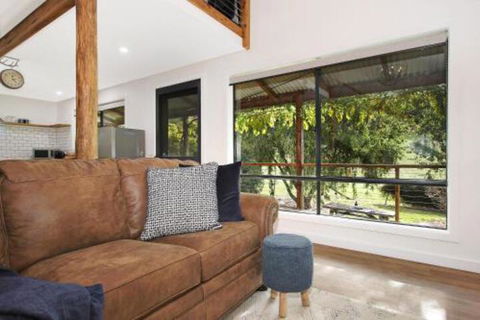 Way Out Wandi - Accommodation Search 2