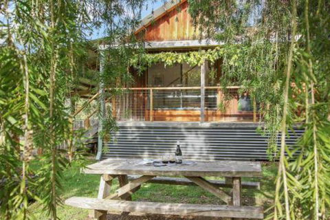 Way Out Wandi - Accommodation Search 0