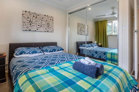 ?Spacious Bungalow?5min Walk To Station?5min To Box Hill?WiFi?Parking - Accommodation Search 4
