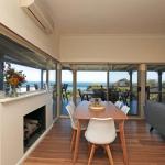BAY VIEWS On MANNA DROMANA - Accommodation Search 0