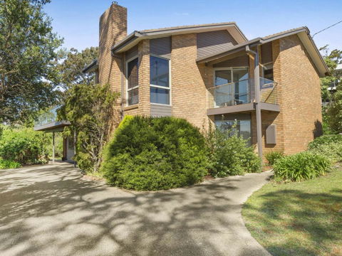 VIEWS At MCCRAE..... - Accommodation Search 3