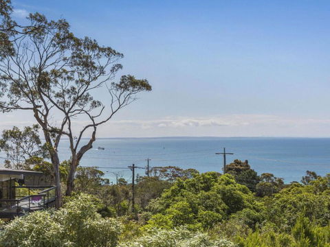 VIEWS At MCCRAE..... - Accommodation Search 2