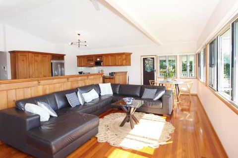 Campbell 7 Studio - Accommodation Search 3