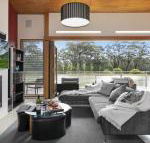 Casa sul lago quite simply a very special place - Accommodation Search