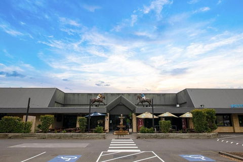 Blacktown Tavern - Accommodation Search 2
