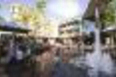 Rouse Hill Luxury House Near Town Center - Accommodation Search 1