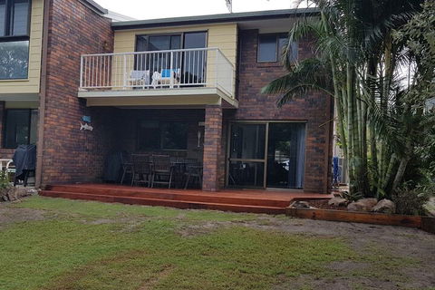 A Beach Break - 1/90 Lorikeet Drive - Accommodation Search 3