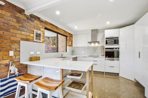 A Beach Break - 1/90 Lorikeet Drive - Accommodation Search 0