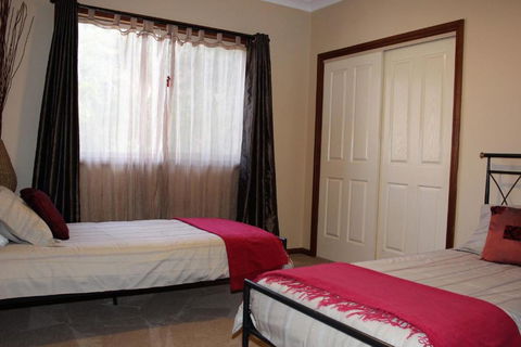 SERENITY - Accommodation Search 4