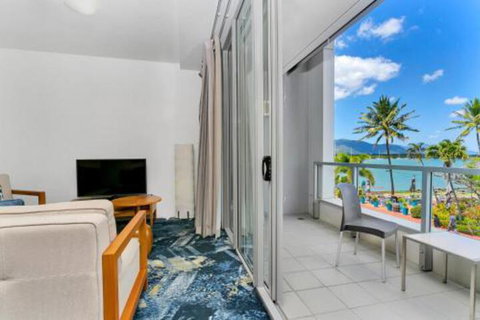 Harbour Lights Apartments - Accommodation Search 6