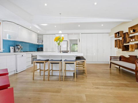 BIRDSONG MORNINGTON - Accommodation Search 2