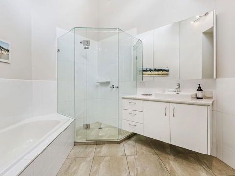 BIRDSONG MORNINGTON - Accommodation Search 3