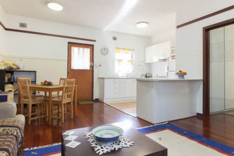 B4 Apartment Close To Perth UWA - Accommodation Search 1
