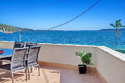 3 Bedroom Apartment Bayview Towers Unit 1 - Accommodation Search 0