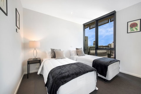 FARINA, 1BDR Docklands Apartment - Accommodation Search 5