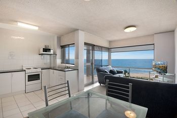 Dolphin Court 15 - Accommodation Search 5