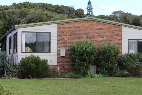 Beach Shack - Accommodation Search 4