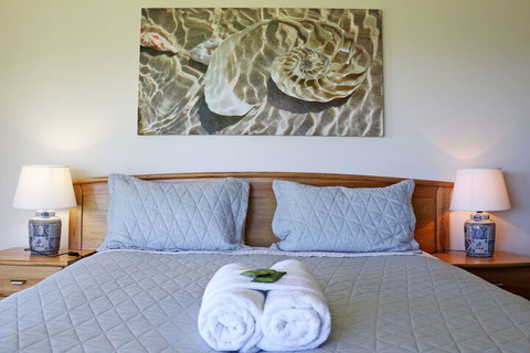 Augusta Beachfront Accommodation - Accommodation Search 7