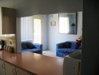 Pacific Court 8 - Accommodation Search 3