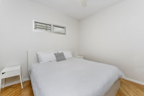 Aloha Waterfront Properties - Accommodation Search 4
