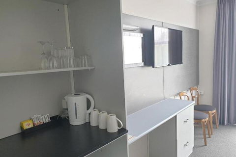 Prospect Hotel Motel - Accommodation Search 7