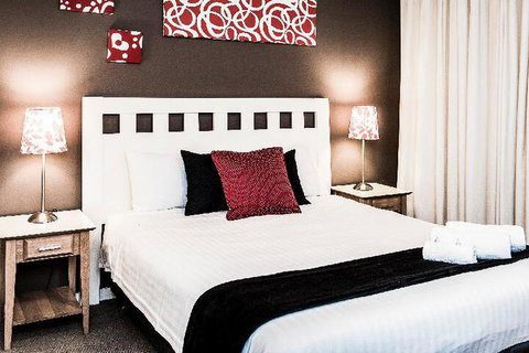 AirExec Apartments - Accommodation Search 2