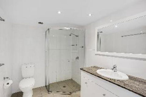 3 Bedroom Apartment Albacore Unit 6 12 Ondine Close - Accommodation Search 4